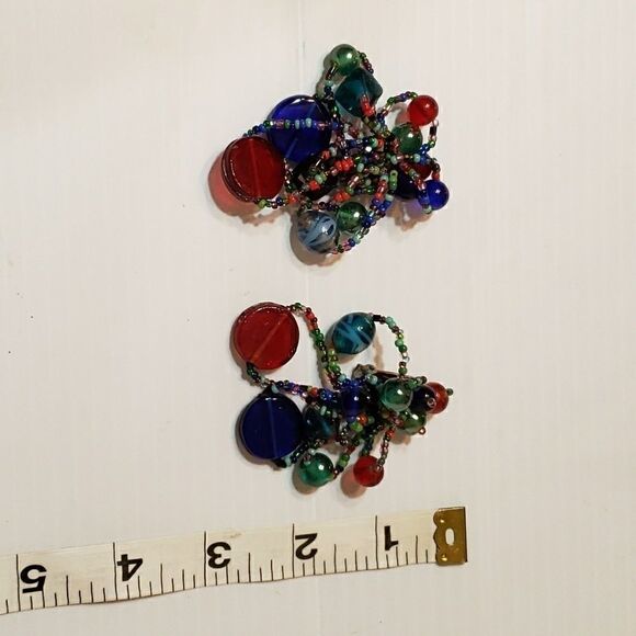 Vintage Hand Beaded Cluster Clip On Earrings - Picture 5 of 6